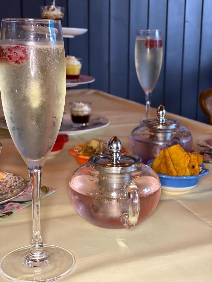 ホテル The Welshman'S Arms ペムブローク・ドック エクステリア 写真